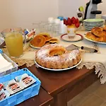 Antares Bed & Breakfast 3*