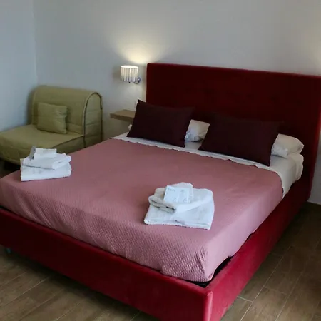 Antares Bed & Breakfast 3*